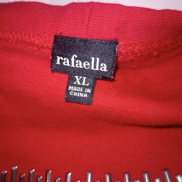 Red sweater - Picture 2 of 2